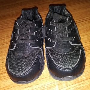 Youth 7c Nike Huarachi